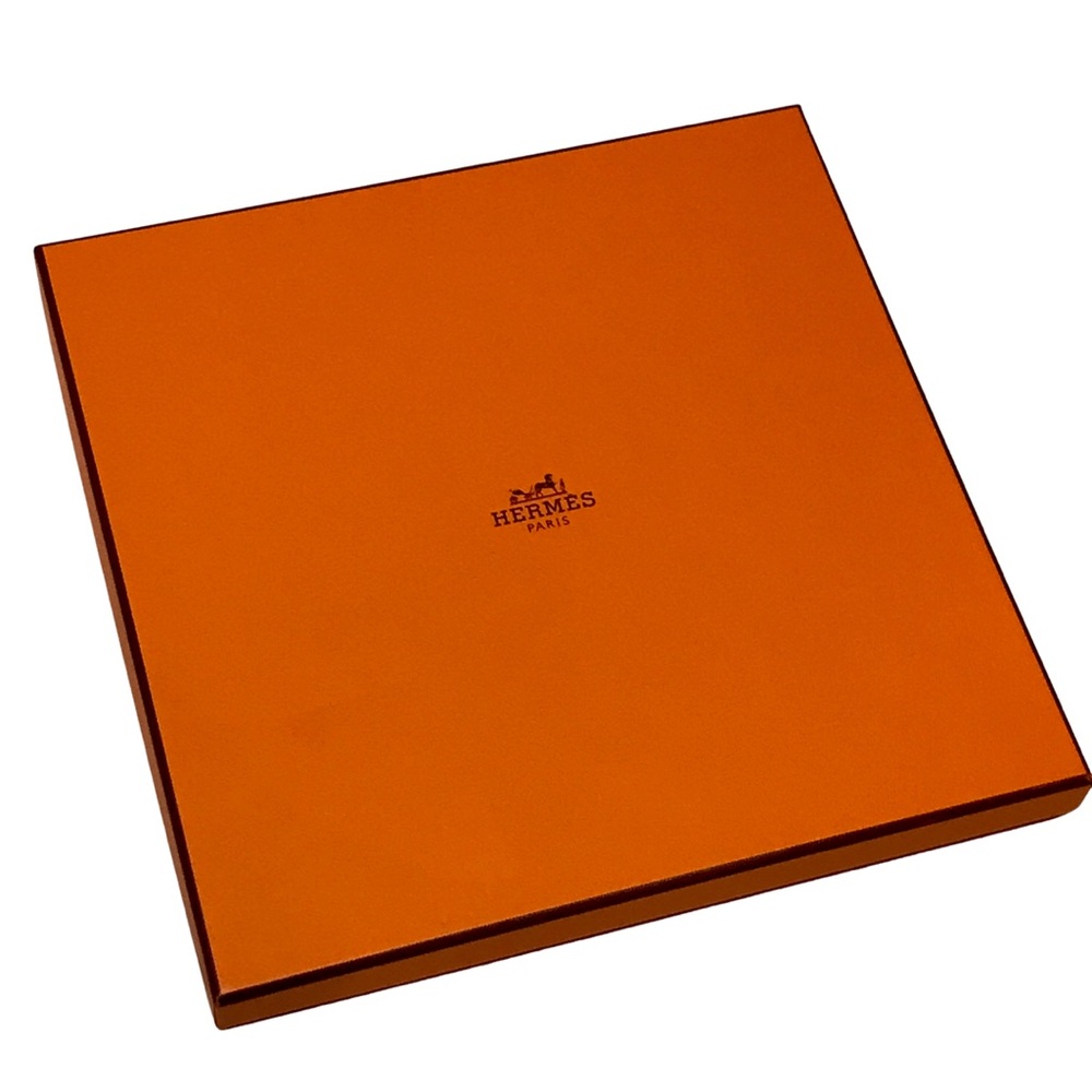 HERMÈS Modernisme Tropical Scarf 90 Silk Carre with Box - Picture 10 of 16